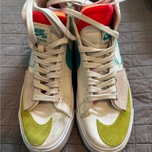 Nike SB Zoom Blazer mid edge hack pack aqua 
High-Tops men’s 9.5